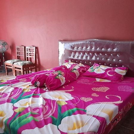 Oyo Homes 91248 Desa Wisata Banding Agung Danau Ranau Exterior foto